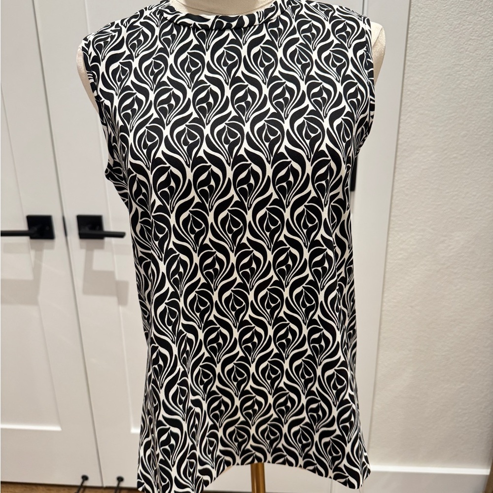 S Max Mara Black & White Graphic Sleeveless Top